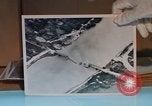 Standbild Luftaufklärungsphotos Vietnam, 1967, aus Sekunde 34 historischem Filmmaterial Videoclip 65675042652