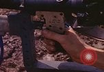 Standbild RPG-7 Rakete Vietnam, 1970, aus Sekunde 35 historischem Filmmaterial Videoclip 65675042654