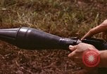 Standbild RPG-7 Rakete Vietnam, 1970, aus Sekunde 56 historischem Filmmaterial Videoclip 65675042654