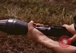 Standbild RPG-7 Rakete Vietnam, 1970, aus Sekunde 59 historischem Filmmaterial Videoclip 65675042654