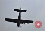 Standbild USA A-1 E Flugzeuge Vietnam, 1966, aus Sekunde 26 historischem Filmmaterial Videoclip 65675042657
