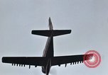 Standbild USA A-1 E Flugzeuge Vietnam, 1966, aus Sekunde 30 historischem Filmmaterial Videoclip 65675042657