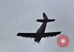 Standbild USA A-1 E Flugzeuge Vietnam, 1966, aus Sekunde 38 historischem Filmmaterial Videoclip 65675042657