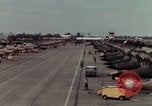 Standbild USA F-105 Flugzeuge Vietnam, 1967, aus Sekunde 12 historischem Filmmaterial Videoclip 65675042664