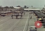 Standbild USA F-105 Flugzeuge Vietnam, 1967, aus Sekunde 25 historischem Filmmaterial Videoclip 65675042664