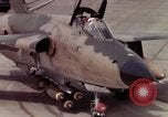 Standbild USA F-105 Flugzeuge Vietnam, 1967, aus Sekunde 59 historischem Filmmaterial Videoclip 65675042664