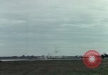 Standbild USA F-105 Flugzeuge Vietnam, 1967, aus Sekunde 58 historischem Filmmaterial Videoclip 65675042665