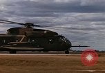 Standbild USA HH-53-Helikopter Vietnam, 1967, aus Sekunde 15 historischem Filmmaterial Videoclip 65675042666
