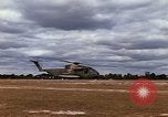 Standbild USA HH-53-Helikopter Vietnam, 1967, aus Sekunde 22 historischem Filmmaterial Videoclip 65675042666