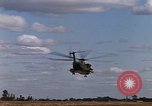 Standbild USA HH-53-Helikopter Vietnam, 1967, aus Sekunde 34 historischem Filmmaterial Videoclip 65675042666