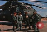 Standbild USA HH-53-Helikopter Vietnam, 1967, aus Sekunde 29 historischem Filmmaterial Videoclip 65675042672