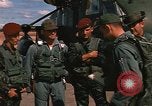 Standbild USA HH-53-Helikopter Vietnam, 1967, aus Sekunde 31 historischem Filmmaterial Videoclip 65675042672