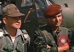 Standbild USA HH-53-Helikopter Vietnam, 1967, aus Sekunde 55 historischem Filmmaterial Videoclip 65675042672