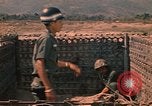 Image sud-vietnamiens Forces régionales Vietnam, 1970, de la seconde 43 séquences d'archives historiques vidéo 65675042676