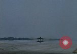Standbild F-100C Flugzeuge abheben Florida United States USA, 1968, aus Sekunde 12 historischem Filmmaterial Videoclip 65675042696