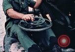 Standbild 37 mm Automatische Air Defense gun Vietnam, 1968, aus Sekunde 14 historischem Filmmaterial Videoclip 65675042706