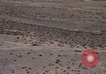 Standbild 57 mm Flak Vietnam, 1968, aus Sekunde 16 historischem Filmmaterial Videoclip 65675042707