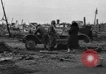 Standbild Schmutz Verbreitung Nome Alaska USA, 1934, aus Sekunde 10 historischem Filmmaterial Videoclip 65675042751