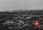 Standbild Schmutz Verbreitung Nome Alaska USA, 1934, aus Sekunde 18 historischem Filmmaterial Videoclip 65675042751