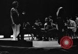 Standbild Helen Mack gekrönt bei Schönheitswettbewerb New York City USA, 1934, aus Sekunde 22 historischem Filmmaterial Videoclip 65675042752