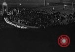 Standbild katholische Priester Cincinnati Ohio USA, 1934, aus Sekunde 15 historischem Filmmaterial Videoclip 65675042754