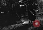 Standbild junge Mädchen Columbia Missouri USA, 1934, aus Sekunde 36 historischem Filmmaterial Videoclip 65675042755