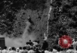 Standbild Motorradfahrer Lockport New York USA, 1935, aus Sekunde 4 historischem Filmmaterial Videoclip 65675042767