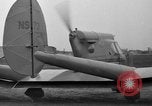 Standbild zwei-sitzigen Flugzeug Washington DC USA, 1936, aus Sekunde 16 historischem Filmmaterial Videoclip 65675042772