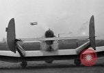 Standbild zwei-sitzigen Flugzeug Washington DC USA, 1936, aus Sekunde 18 historischem Filmmaterial Videoclip 65675042772