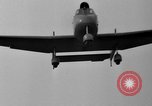 Standbild zwei-sitzigen Flugzeug Washington DC USA, 1936, aus Sekunde 42 historischem Filmmaterial Videoclip 65675042772