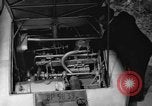 Standbild Crash Proof car Pasadena California USA, 1936, aus Sekunde 21 historischem Filmmaterial Videoclip 65675042776