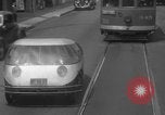 Standbild Crash Proof car Pasadena California USA, 1936, aus Sekunde 46 historischem Filmmaterial Videoclip 65675042776