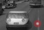 Standbild Crash Proof car Pasadena California USA, 1936, aus Sekunde 47 historischem Filmmaterial Videoclip 65675042776