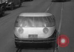 Standbild Crash Proof car Pasadena California USA, 1936, aus Sekunde 48 historischem Filmmaterial Videoclip 65675042776