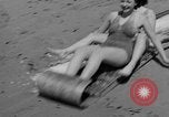Standbild Eis bedeckten Folie Venice Beach Los Angeles California USA, 1938, aus Sekunde 19 historischem Filmmaterial Videoclip 65675042786