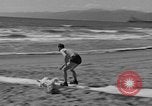 Standbild Eis bedeckten Folie Venice Beach Los Angeles California USA, 1938, aus Sekunde 48 historischem Filmmaterial Videoclip 65675042786