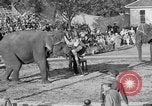 Standbild Ringling Barnum and Bailey Circus Sarasota Florida USA, 1938, aus Sekunde 40 historischem Filmmaterial Videoclip 65675042787