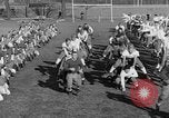 Immagine di Notre Dame football team South Bend Indiana USA, 1938, secondo 14 filmato di repertorio 65675042790