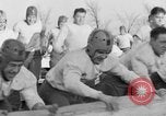 Immagine di Notre Dame football team South Bend Indiana USA, 1938, secondo 35 filmato di repertorio 65675042790