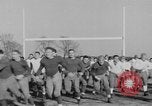 Immagine di Notre Dame football team South Bend Indiana USA, 1938, secondo 45 filmato di repertorio 65675042790