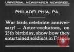 Standbild Kakadus Philadelphia Pennsylvania USA, 1930, aus Sekunde 8 historischem Filmmaterial Videoclip 65675042804