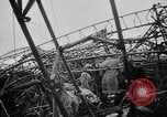 Standbild britische Luftschiff R101 BEAUVAIS FRANKREICH, 1930, aus Sekunde 16 historischem Filmmaterial Videoclip 65675042806