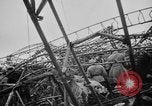 Standbild britische Luftschiff R101 BEAUVAIS FRANKREICH, 1930, aus Sekunde 17 historischem Filmmaterial Videoclip 65675042806