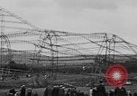 Standbild britische Luftschiff R101 BEAUVAIS FRANKREICH, 1930, aus Sekunde 31 historischem Filmmaterial Videoclip 65675042806