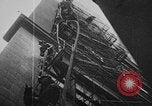 Standbild Gebäude in Brand Chicago Illinois USA, 1930, aus Sekunde 40 historischem Filmmaterial Videoclip 65675042807