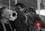 Standbild Movie Stars Del Mar California USA, 1937, aus Sekunde 8 historischem Filmmaterial Videoclip 65675042816