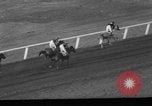 Standbild Movie Stars Del Mar California USA, 1937, aus Sekunde 42 historischem Filmmaterial Videoclip 65675042816