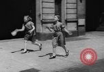 Standbild Paddleball United States USA, 1962, aus Sekunde 14 historischem Filmmaterial Videoclip 65675042817