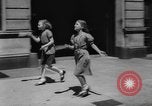 Standbild Paddleball United States USA, 1962, aus Sekunde 15 historischem Filmmaterial Videoclip 65675042817