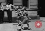 Standbild Paddleball United States USA, 1962, aus Sekunde 16 historischem Filmmaterial Videoclip 65675042817
